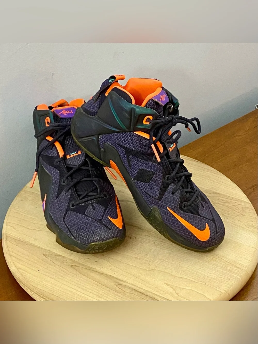 Nike LeBron 12 XII Instinct GS‎ Purple Orange Basketball Shoes 685181-500 Sz 7Y